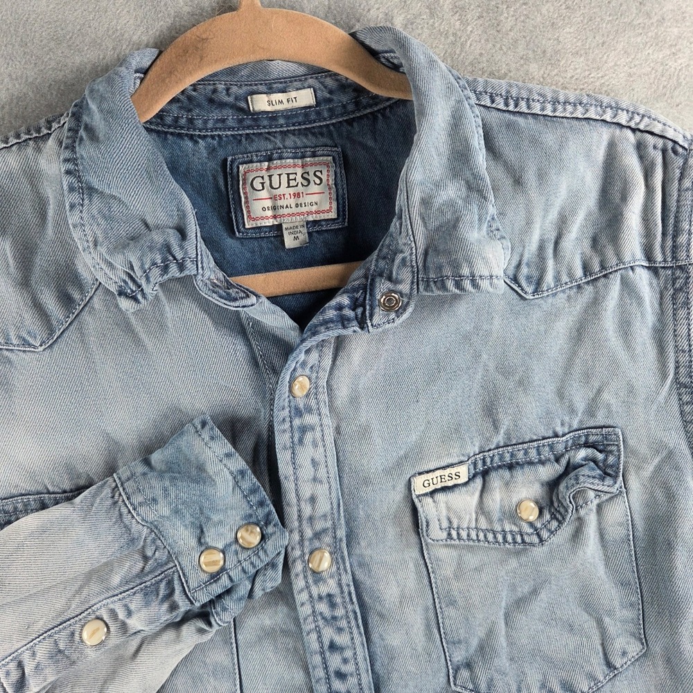 Guess Denim Shirt Mens Medium Light Blue Slim Fit Western Pearl Snap Long Sleeve
